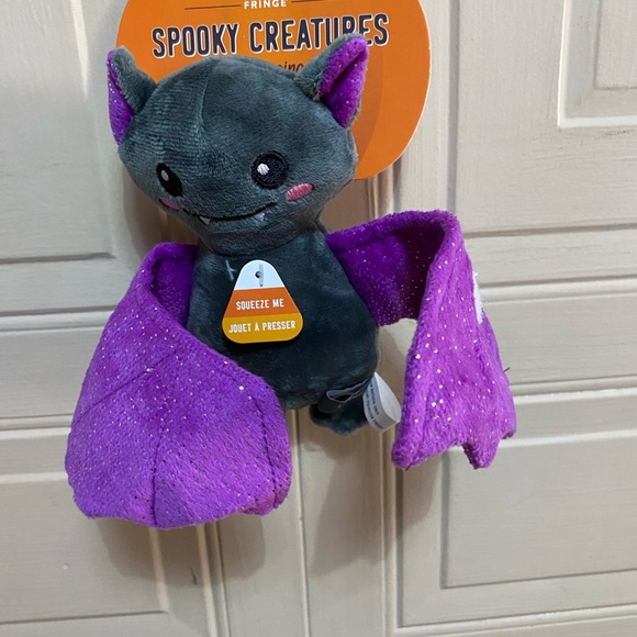 - Fringe Spooky Creatures the Vats With Squeaker - Picture 5 of 6